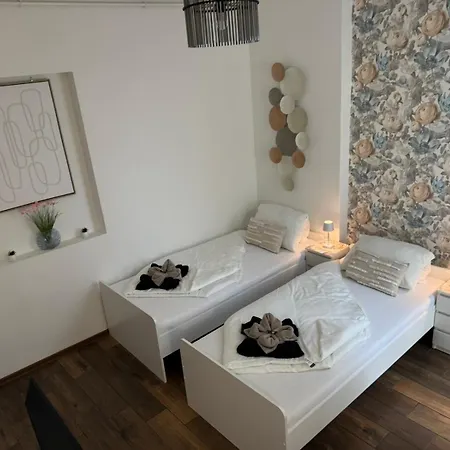 아파트 Newplace Luxury