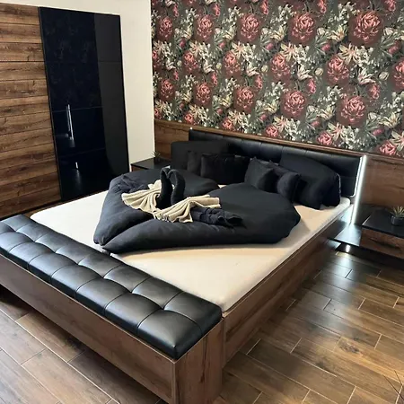 Newplace Luxury 아파트 Sátoraljaújhely